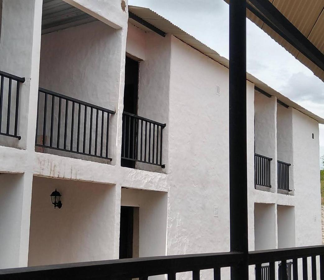 Cosmos Tatacoa Hotel Villavieja Exteriér fotografie