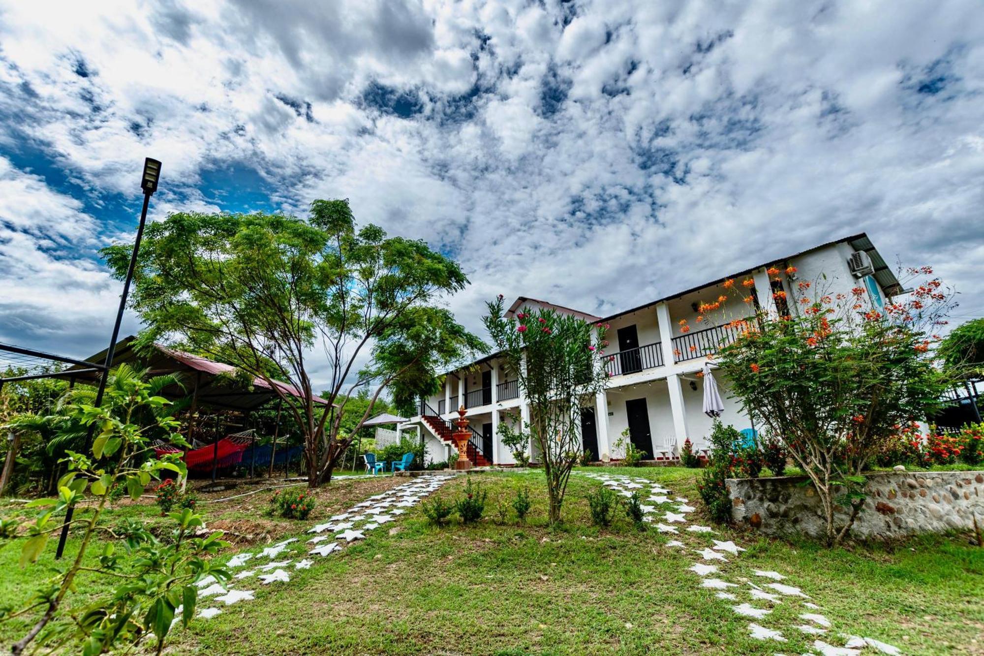 Cosmos Tatacoa Hotel Villavieja Exteriér fotografie